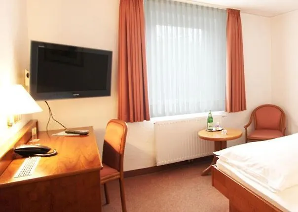 Michels Garni 卡尔斯特